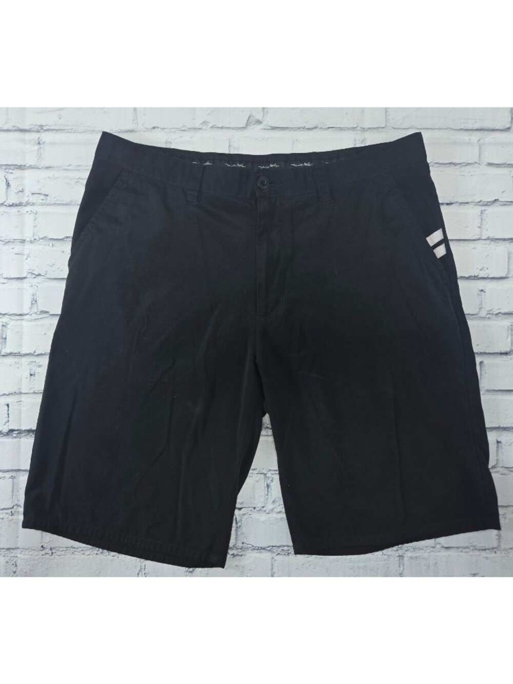 Travis Mathew Mens Black Golf Shorts Size 36 Cotton Blend